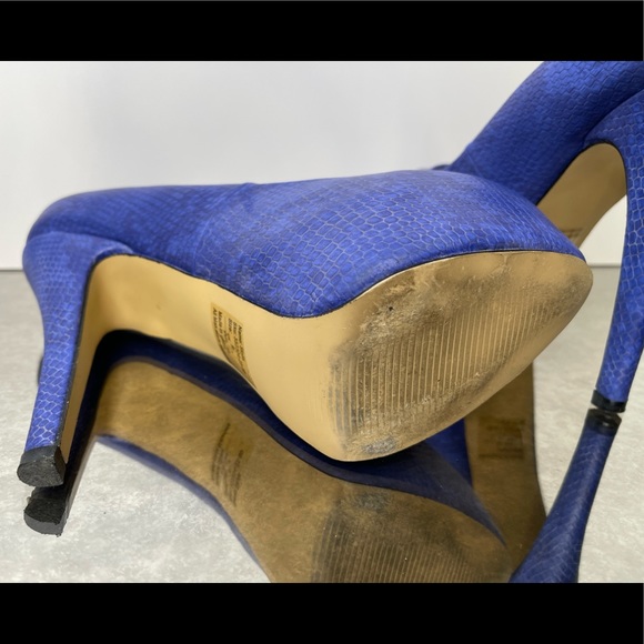 JustFab Blue High Heels Size 9 - Picture 13 of 13